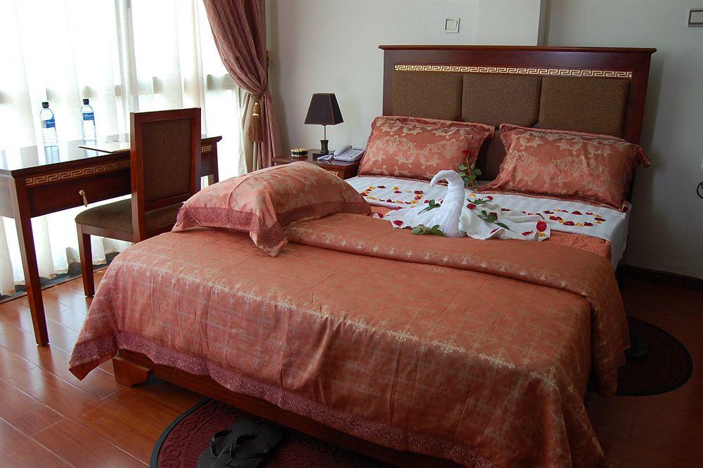 Addis Amba Hotel Бахир Дар Екстериор снимка