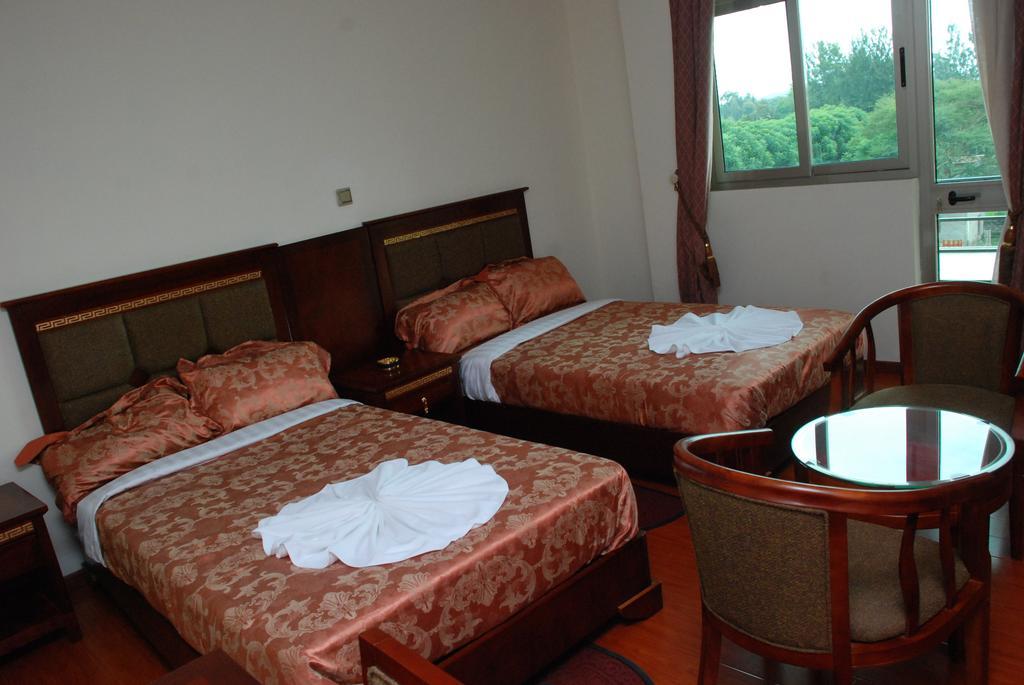 Addis Amba Hotel Бахир Дар Екстериор снимка
