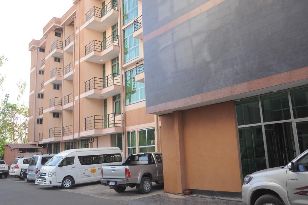 Addis Amba Hotel Бахир Дар Екстериор снимка