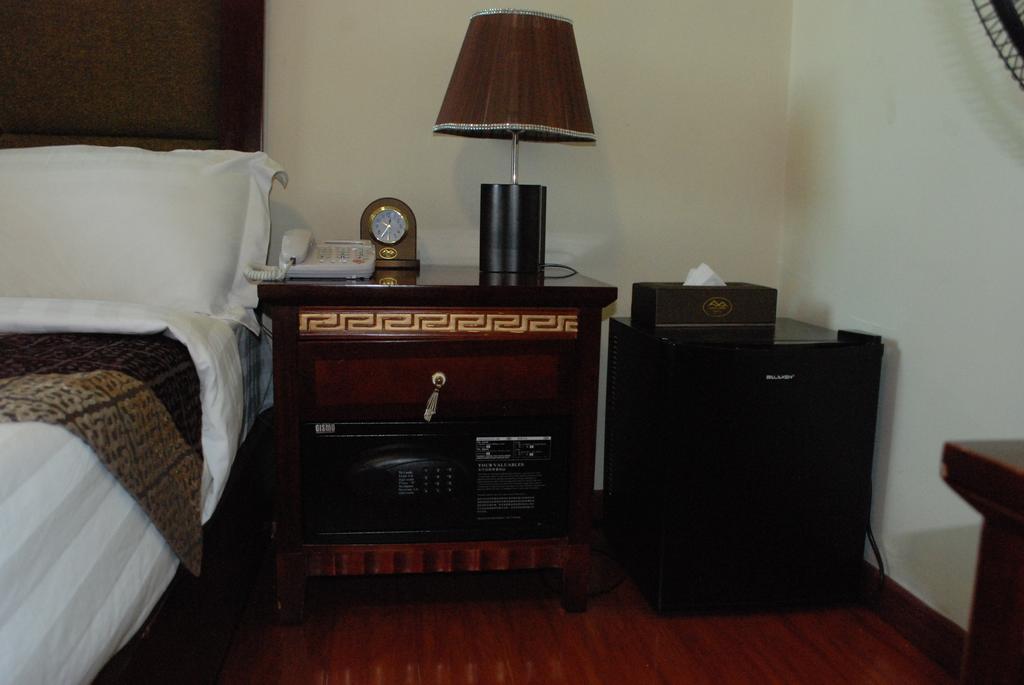 Addis Amba Hotel Бахир Дар Екстериор снимка